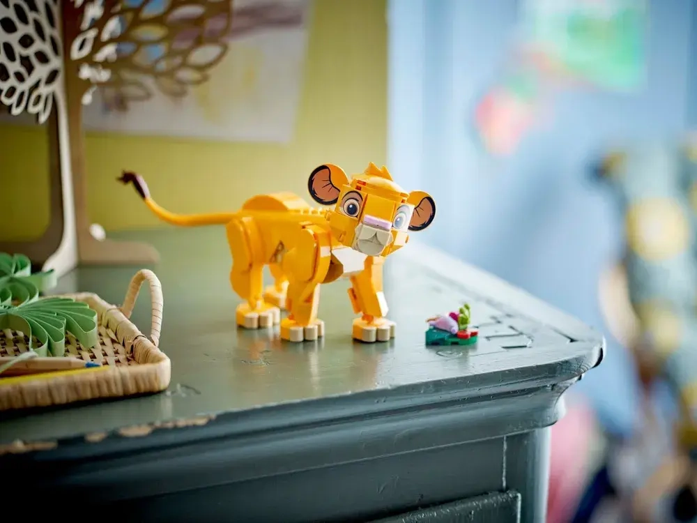 Конструктор LEGO Disney Король Лев: малыш Симба | 43243