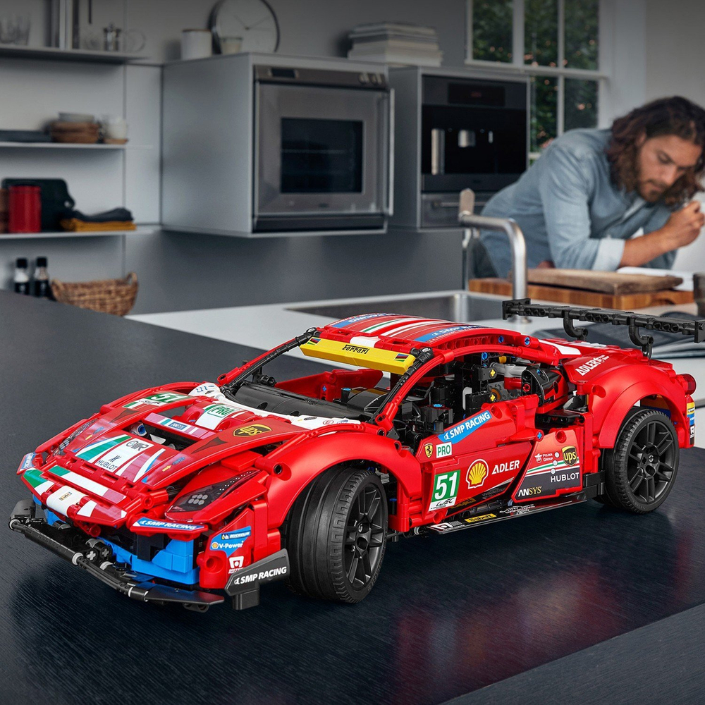 Конструктор LEGO Technic Ferrari 488 GTE "AF Corse #51" | 42125