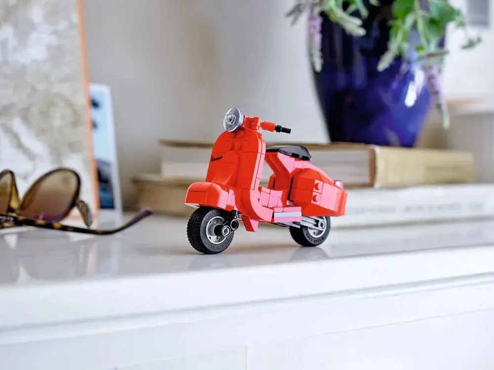Конструктор LEGO Creator Vespa | 40517