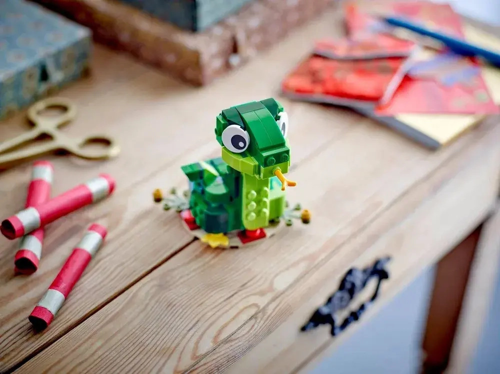 Конструктор LEGO Holiday and Event Год Змеи | 40707
