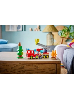 Конструктор LEGO DUPLO 10473 Пожарная машина с шлангом и пожарным
