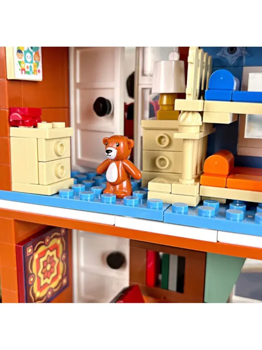 Конструктор Brick Labs Бриксити: Жилой дом, AB-1305