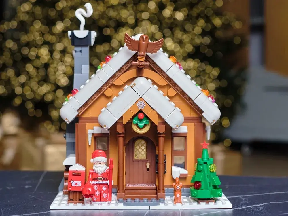 Конструктор Brick Labs Дом Деда Мороза, AB-1213